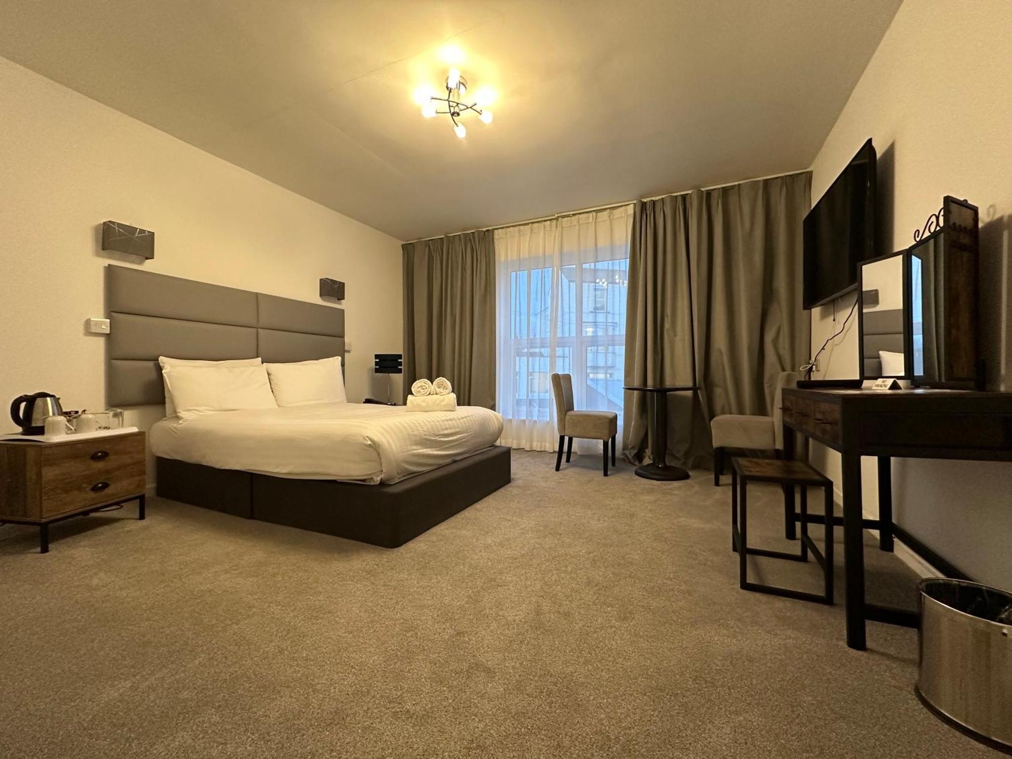 Exmouth Beach Hotel Екстер'єр фото