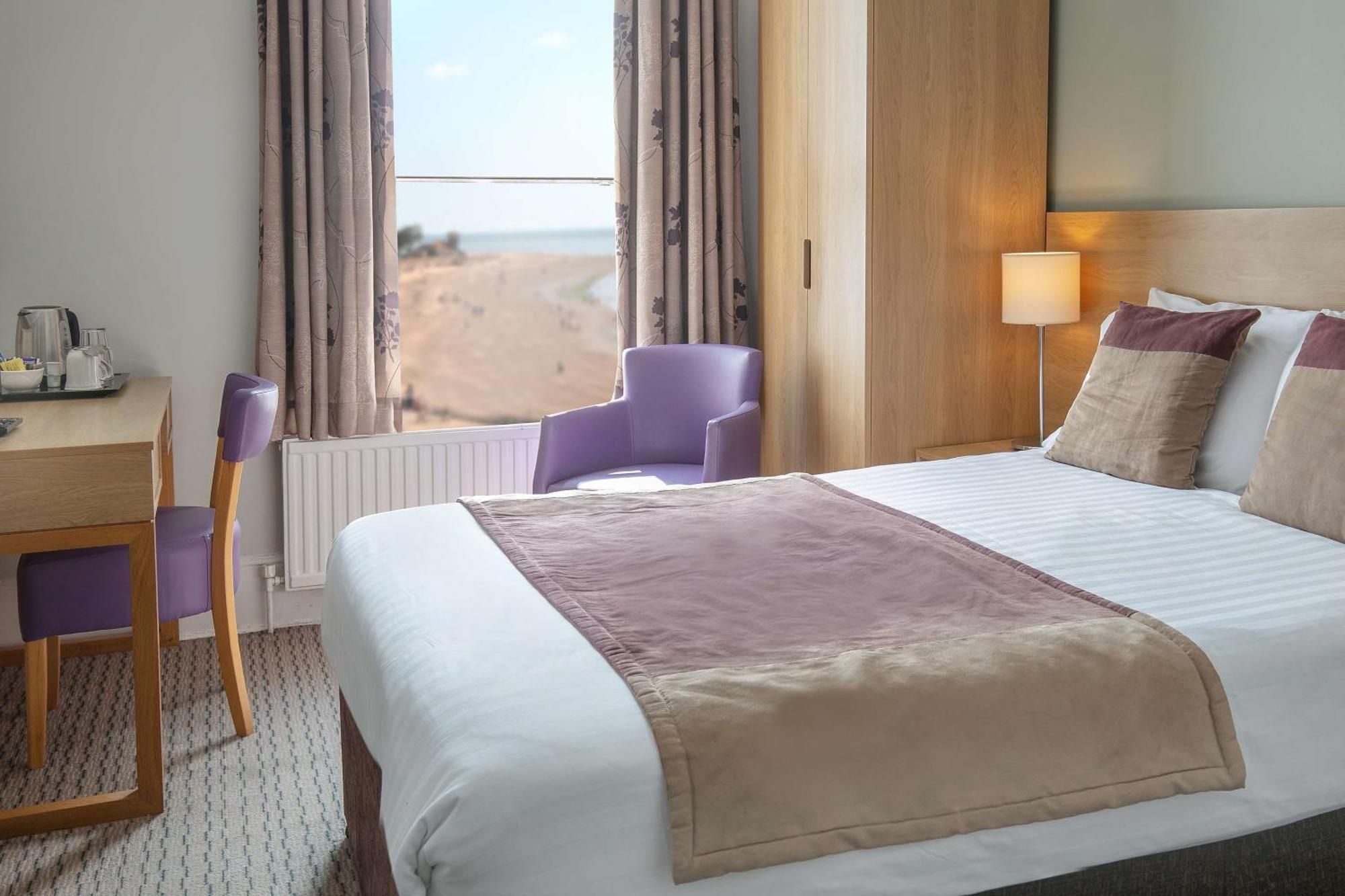 Exmouth Beach Hotel Екстер'єр фото