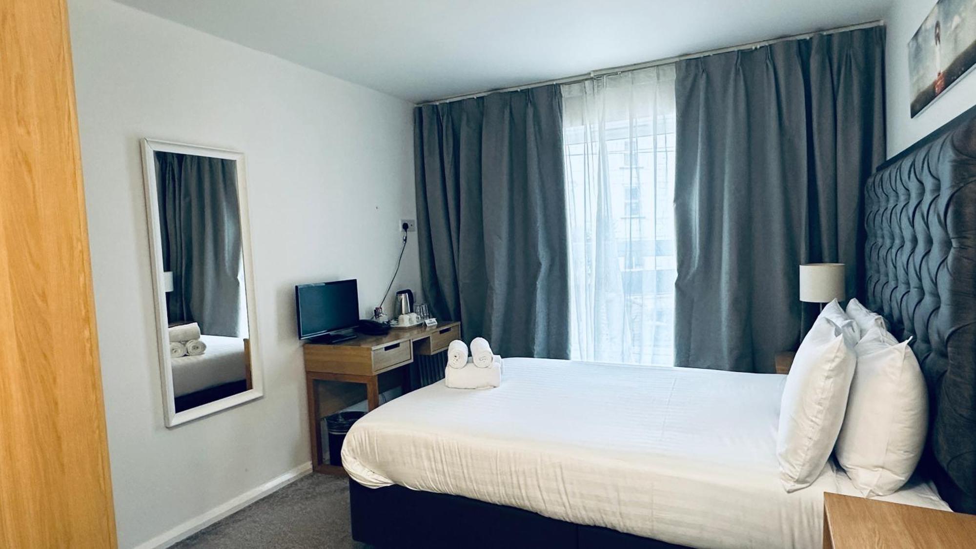 Exmouth Beach Hotel Екстер'єр фото